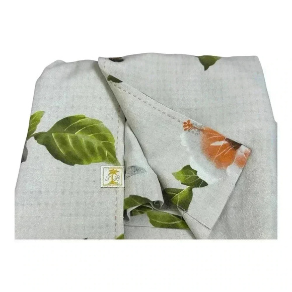 Tommy Bahama 100% Silk Hawaiian Camp Shirt Floral Men’s Size XLX - Picture 13 of 13